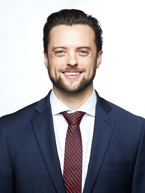 Dr. Bradley Romsa - NYC Oral Surgeon
